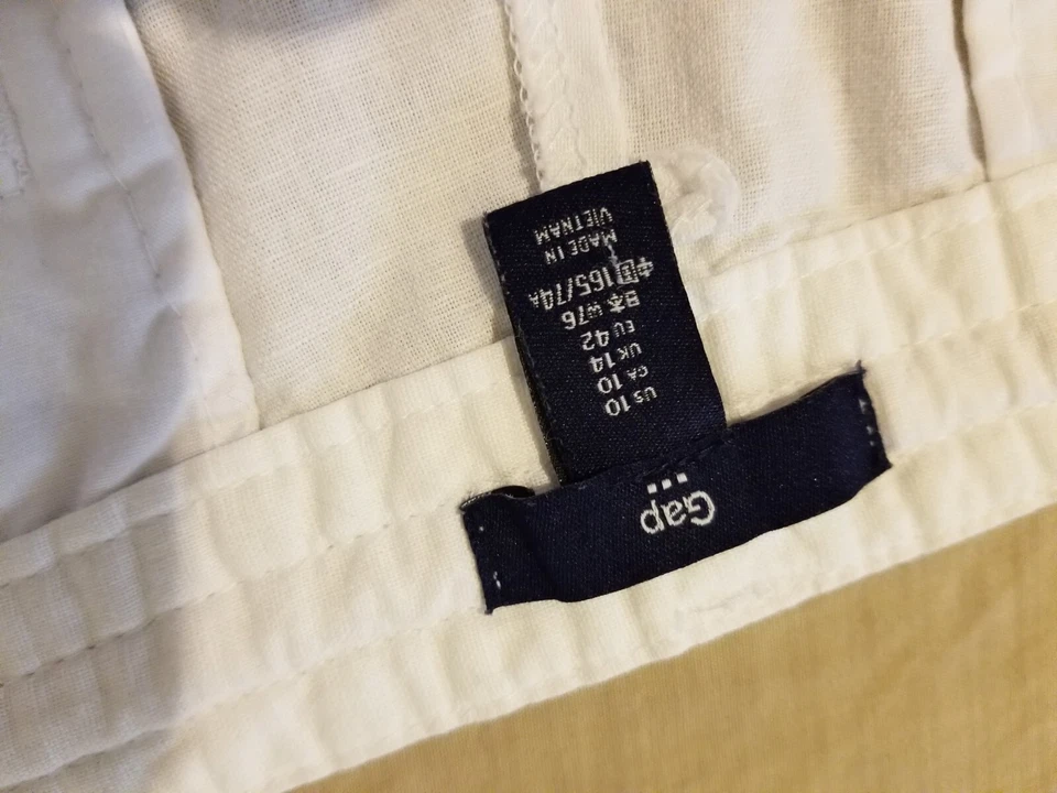 Женские льняные шорты Gap 10 белый хлопок чино хаки - Изображение 3 из 4