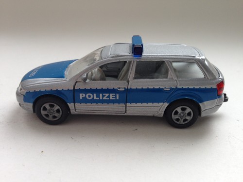 Siku 1053 - Audi A4 Avant 2.5 TDI Quattro - POLIZIA - Foto 8 di 12