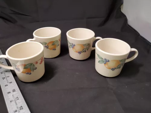 Vintage Set of 4 Corelle Corning USA ABUNDANCE Mugs or Cups w/Fruit 