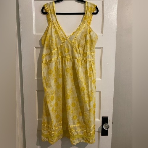 Leichtes Kleid Millenium gelb Bandumriss Blumenmuster