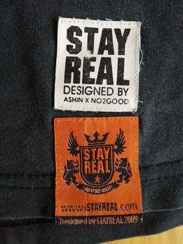Hello Kitty, Stay Real T-Shirt Designed by ASHIN X NO2GOOD 2008/9. Faded Black. - Bild 3 von 10