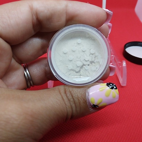KVD Kat Von D Lock It Setting Powder Translucent 1.4g 0.049 oz - Picture 7 of 8