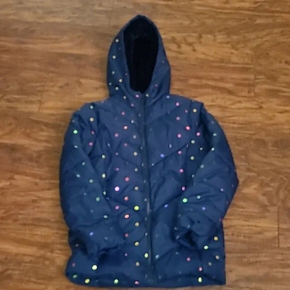 Picture 1 of 12