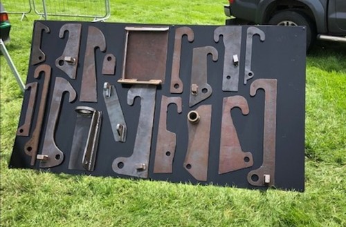 JCB Qfit Plus 100 Weld On Loader Brackets, Telescopic, JCB, Quickie - Picture 6 of 10