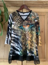 Boho Chic Top/Blouse-Rainforest Vibrant Pattern-3/4 Sleeve-V Neck-Women’s Size M