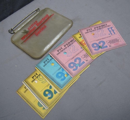 Pit Permits pass 1992 NASCAR Alan Kuwicki, Dale Earnhardt multiple races - Picture 2 of 2
