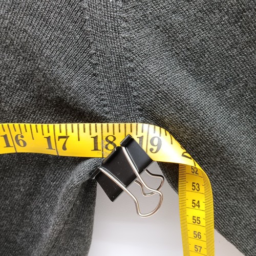 KANGRA Cashmere Grey, EXTREMELY COMFORTABLE Long Sleeve Silk V-Neck Unisex Sz 56 - Picture 10 of 15