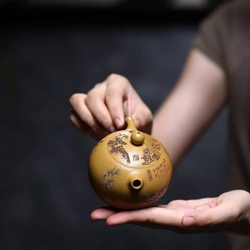 Tetera de arcilla True Yixing Zisha Duan tallada a mano olla Xishi marcada 200 ml olla china Foto 2 de 4