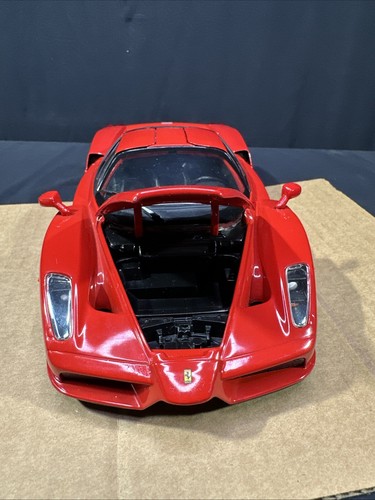 Mattel Hot Wheels 1:18 Scale Enzo Ferrari Red 2002 Diecast Car - Picture 17 of 17