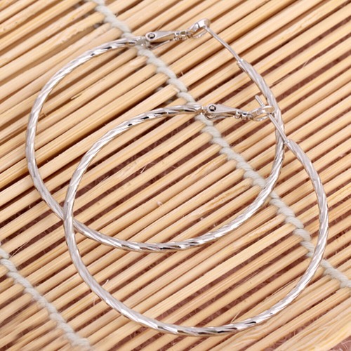 Women Metal Earrings Fashion Earrings Round Earrings Simple Earrings - Picture 10 of 12
