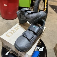 Giro Berm Wom Ti Dark Shadow 42