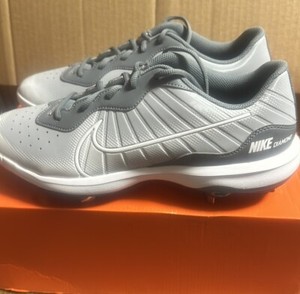 Nike Alpha Huarache Varsity 4 Low Men Baseball Cleats Wolf Grey size 11.5 US