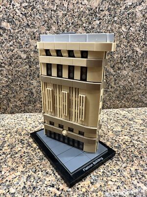 Lego Architecture Flatiron Building 21023 Retired - Main Image