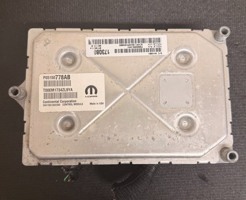 13 CHRYSLER Town And Country ECM Engine Computer Module ECU PCM P05150778AB OEM - Foto 1 di 3