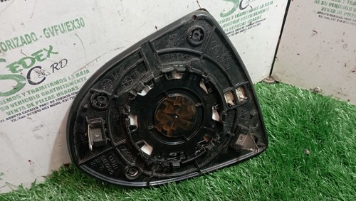 vetro specchietto retrovisore destro per KIA SPORTAGE CONCEPT 4X2 2010 1071765 - Foto 2 di 2