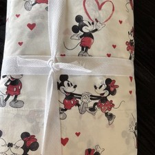 Pottery Barn Kids Mickey Mouse Valentine Hearts TWIN Percale Sheet Set  Read 