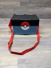 Pokemon - Playset (Pokemon Carry Case Volcano Playset) With Figures READ !!!!!