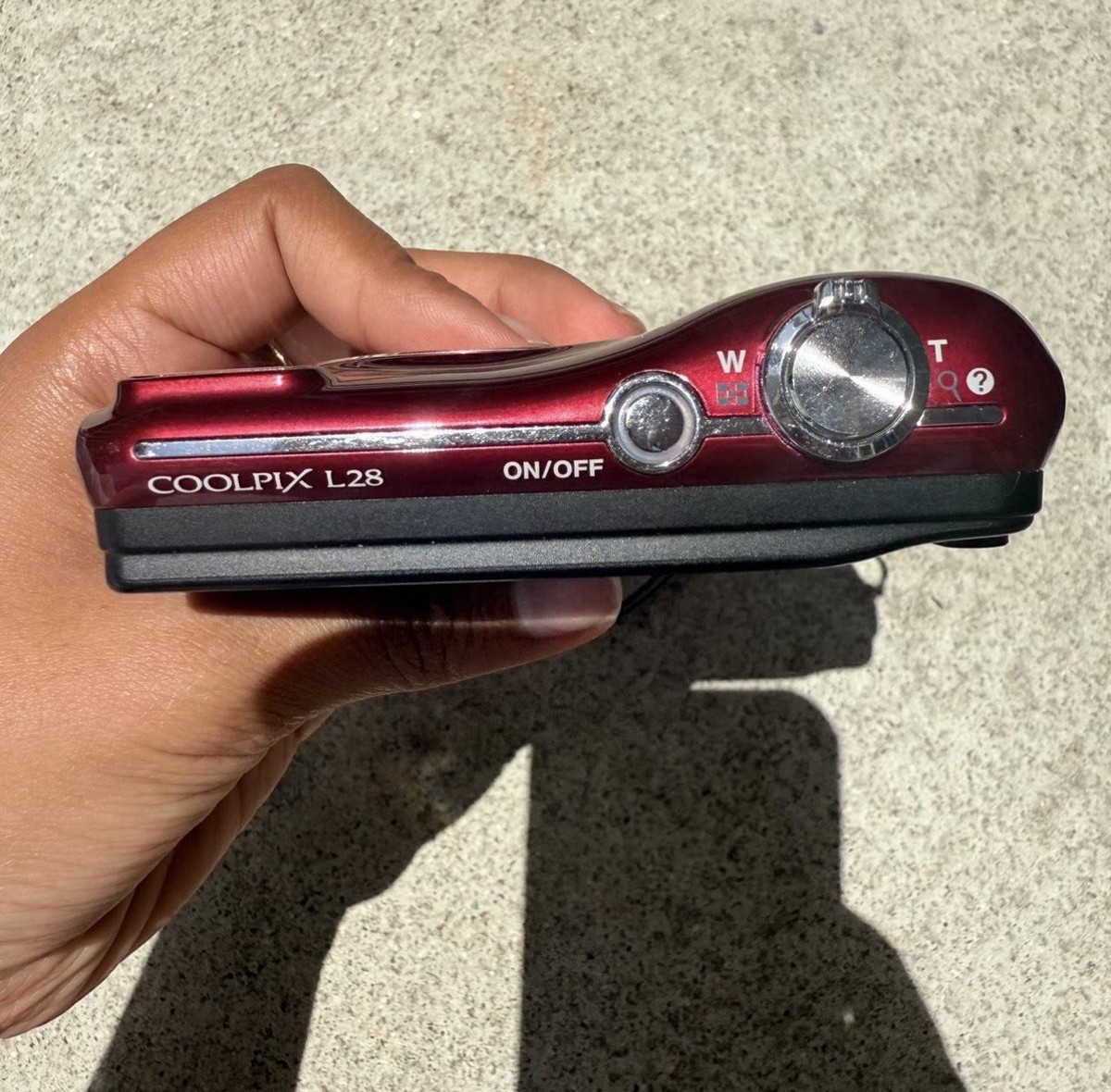 Nikon COOLPIX L28 20.1MP Digital Camera - Red for sale