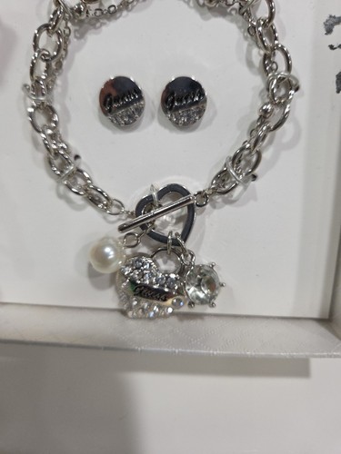 GUESS, JEWELRY GIFT SET, SILVER & GOLD, NEW IN BOX B11 - Picture 5 of 12