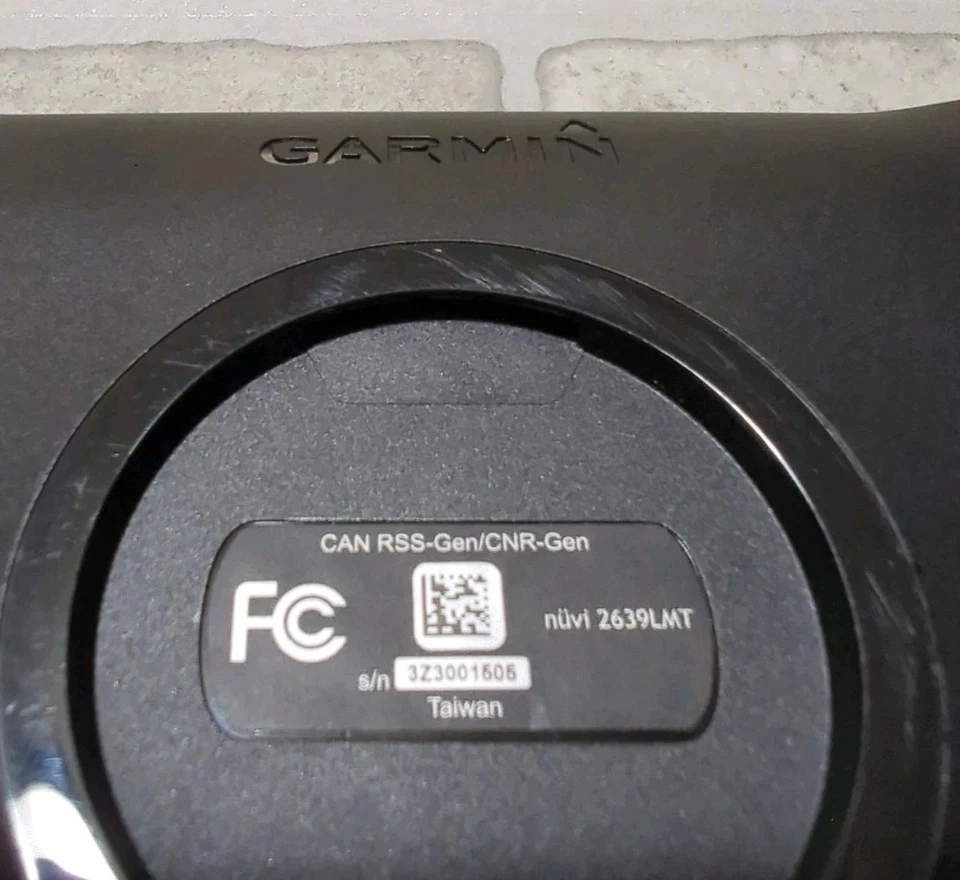 GARMIN NUVI 2639LMT 6" GPS Car Navigation UNIT ONLY WORKS - Image 3 of 4