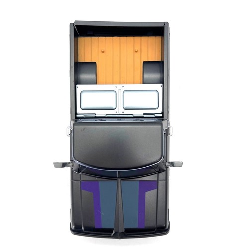 Fortnite The BEAR OG 4X4 Pickup Ford Truck Party Trooper Vehículo Modelo Plástico - Imagen 9 de 22