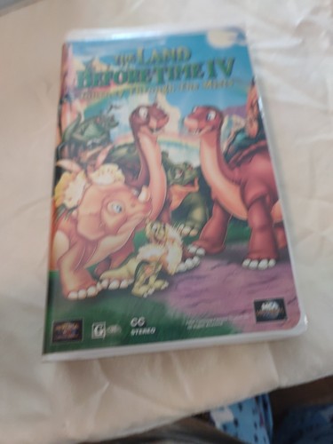 Lot Of 8 The Land Before Time VHS Tapes with Cases - Picture 8 of 17