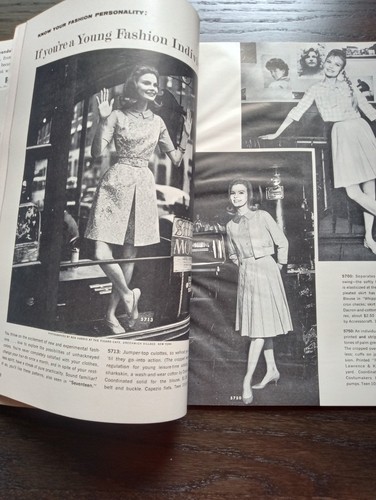 Vintage McCalls Fashion Magazine Spring edition 1961 fashion design clothing sew - Picture 3 of 6
