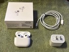 Apple Air Pods Pro 2ème génération avec boîtier de charge et chargeur