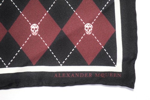 New Alexander McQueen 531535 Argyle Twill Silk Skull Handkerchief Scarf - Picture 3 of 7