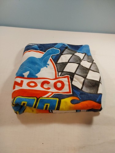 Disney Pixar Cars Lightning McQueen Piston Cup Racing Dinoco 400 Beach Towel - Picture 15 of 22