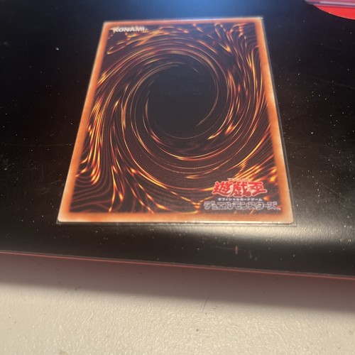 YuGiOh Japanese Dark Magician MB01-JP010 Millenium Rare Trading Card - Picture 5 of 6