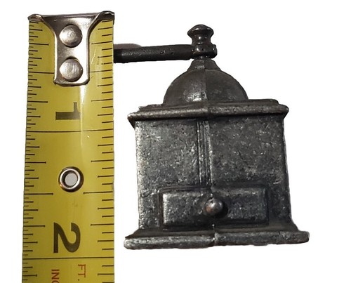 Lot Of 5 Enesco(?) Die Cast Miniatures Doll House Sewing Coffee Grinder Sad Iron - Picture 8 of 19