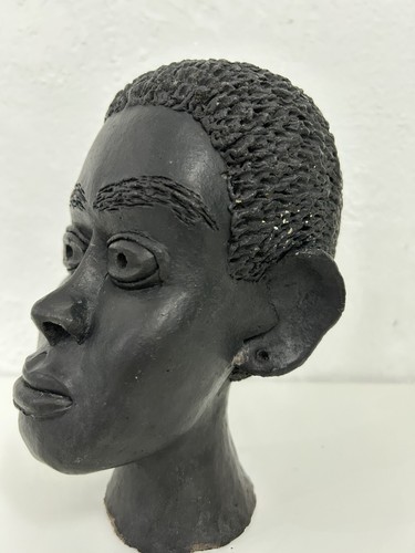 African Vintage Studio Pottery Head, Statue, Bust Handmade Clay Sculpture Black - Picture 9 of 22