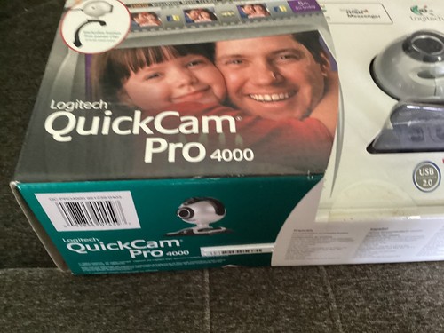 Logitech 961239-0403 QuickCam Pro 4000 Digital Video Camera New Factory Sealed  - Picture 8 of 8