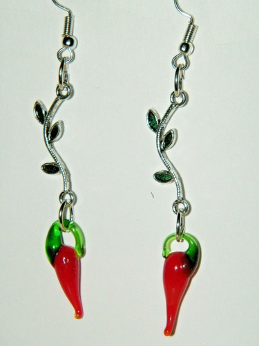 RED PEPPER EARRINGS Silver IVY Branch Green Leafs Red Glass Silver Ear Wires NEW - Picture 5 of 11