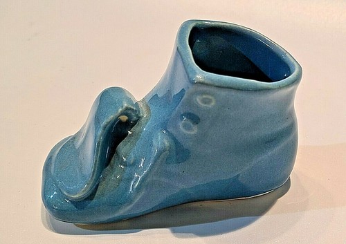 Vintage McCoy Blue Baby Shoe Planter - Baby Shower Nursery - Picture 2 of 7