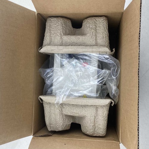 1PC NEW IN BOXr Delta inverter VFD007S23A 220V 0.75KW Free Shipping - Picture 1 of 2