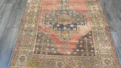 Alfombra turca vintage, alfombra antigua, alfombra oriental, alfombra hecha a mano, lana 4,1 x 7,7 pies - Vídeo 1 de 1