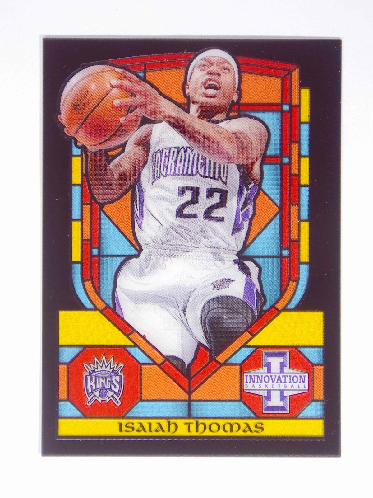 2013-14 Panini Innovation Isaiah Thomas #18 Stained Glass Case Hit SSP