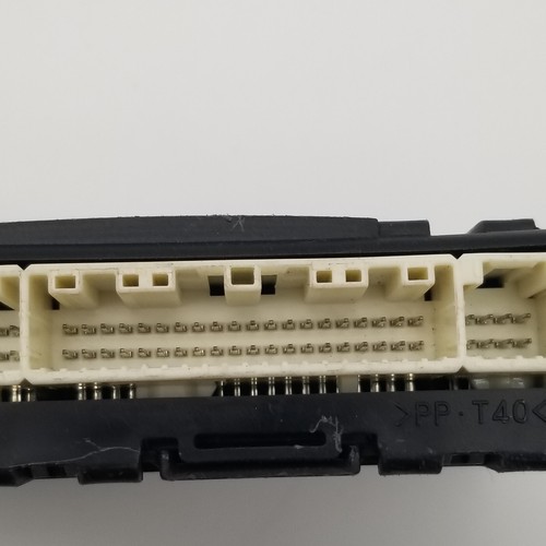 TEMPERATURE CONTROL COMPUTER Toyota Prius Prius V 2012 2013 2014 2015 8865047282 - Picture 7 of 13