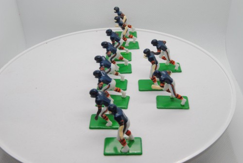 Vintage Tudor Games Electric Football - Chicago Bears (Dark) Stamped Helmet - Picture 3 of 11