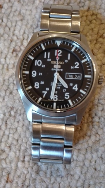 Seiko 5 Automatic schwarzes Zifferblatt Herrenuhr - SNZG13K1 günstig kaufen | eBay