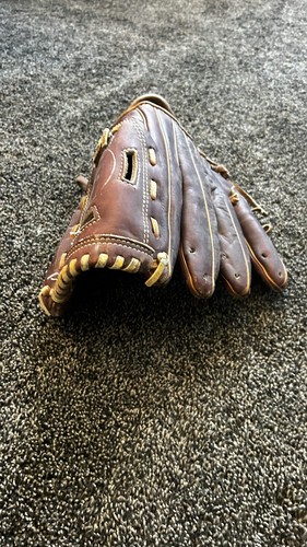 Vintage MacGregor Hank Aaron 715 Home Run King Baseball Glove RHT - Picture 3 of 8