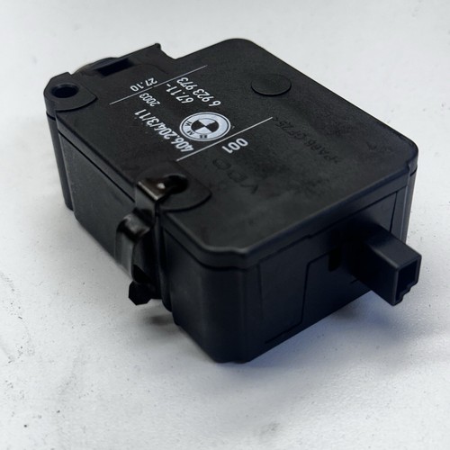 🥇04-06 BMW E46 3-SERIES FILLER FLAP FUEL DOOR SERVO ACTUATOR MOTOR 6923973 OEM - Picture 3 of 7