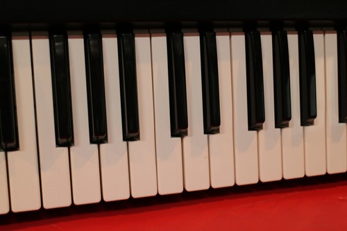 UESD Roland XP-10 Synthesizer Keyboard Music Workstation XP 10 U1072 200820 - Picture 7 of 12