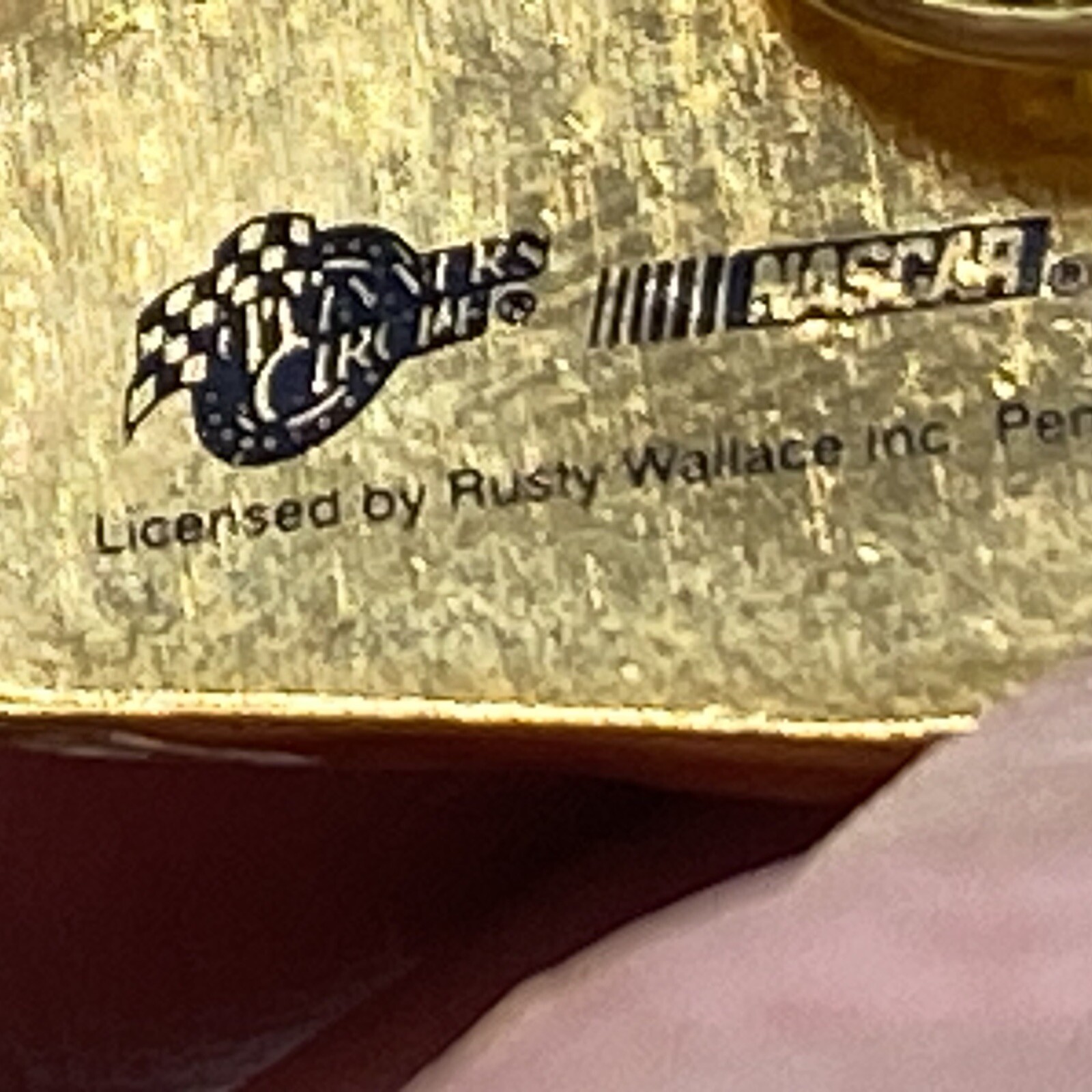Picture 4 of 6
