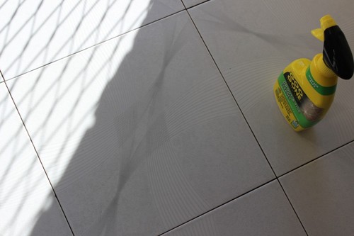 GOO GONE GROUT & KITCHEN WALL & FLOOR TILE CLEANER , BACKED NON - HAZARDOUS - Picture 4 of 12