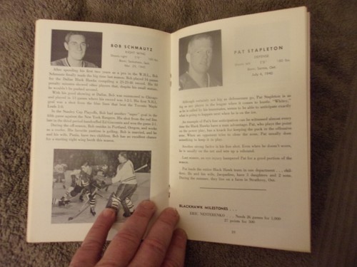 1968-69 CHICAGO BLACKHAWKS MEDIA GUIDE Yearbook BOBBY HULL 1969 STAN MIKITA NHL - Picture 15 of 19