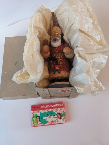 Vintage Erzgebirgische Volkskunst Santa Claus Wooden German Incense Smoker - Picture 6 of 7