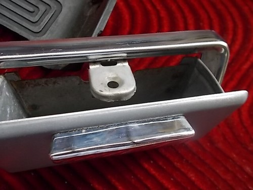 Studebaker Lark Rear Seat Ash Tray 4 door 1963 1964 1965 1962 1961 1960 DAYTONA - Picture 2 of 2